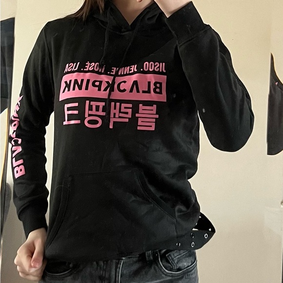 Blackpink sweater - Picture 1 of 1